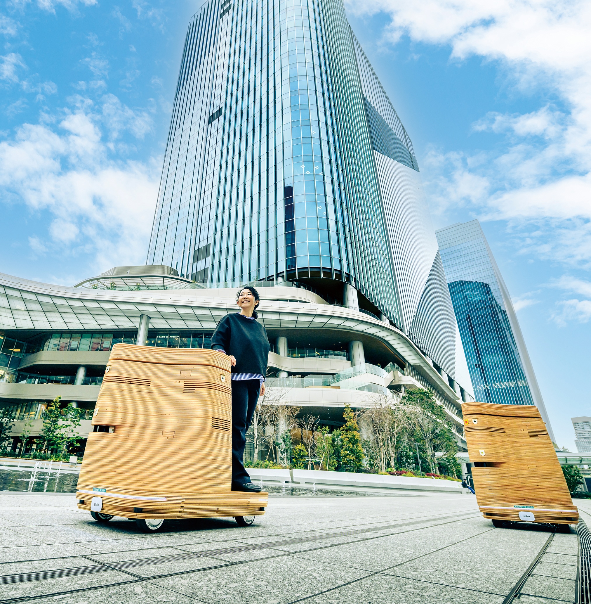 「iino（イイノ）」、充電スポット